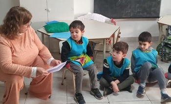 Crearon seis audiocuentos para jardines de Olavarría Imagen de la nota: Crearon seis audiocuentos para jardines de Olavarría