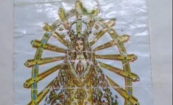 Imagen de la nota: Un ex combatiente y una estampita en un buque inglés