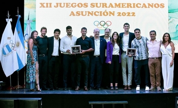 Imagen de la nota: El COA despidió el año y Vernice dijo presente