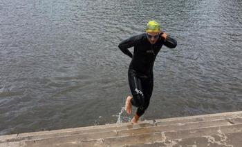 Imagen de la nota: Empezó el acuatlón en Azul y hubo presencia local