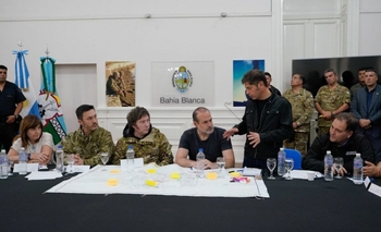 Imagen de la nota: Kicillof decretó el estado de emergencia y duelo por 72 horas tras el trágico temporal