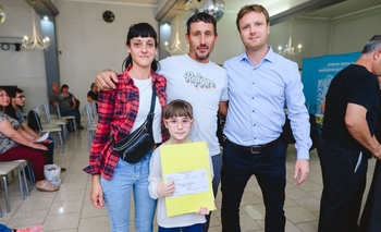 Imagen de la nota: Más de 250 familias olavarrienses firmaron la escritura de sus casas 