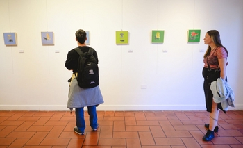 Imagen de la nota: Este viernes inaugura la muestra “Mundos para mirar de cerca” en el MDA