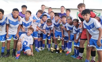 El Fortín cerró el año con otro título en Azul Imagen de la nota: El Fortín cerró el año con otro título en Azul