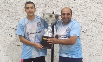 Imagen de la nota: Pelota Paleta: Loma Negra festejó en Tercera Categoría