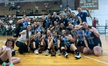 Imagen de la nota: Básquet Femenino: Ferro y Sport Club Trinitarios, campeones