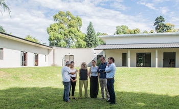 Imagen de la nota: Wesner visitó la nueva residencia de Talleres Protegidos