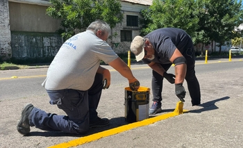 Imagen de la nota: Realizaron trabajos preventivos de seguridad vial sobre calle Almirante Brown