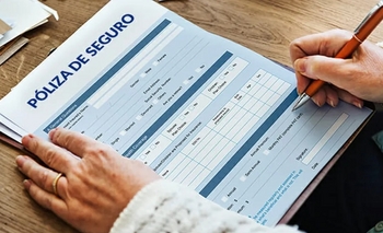 Imagen de la nota: Seguros: crece el paso de pólizas contra todo riesgo a sólo responsabilidad civil